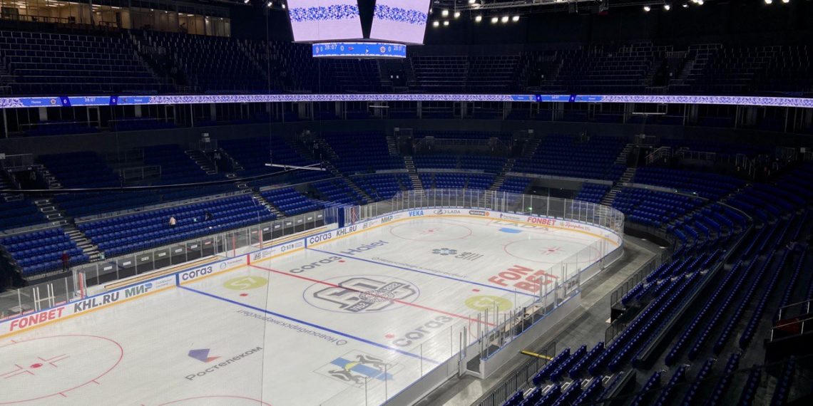 «Сибирь-арена»: как выглядит новый ЛДС изнутри и когда примет первых болельщиков