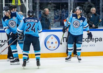 «Сибирь» вернулась на первое место Восточной конференции КХЛ