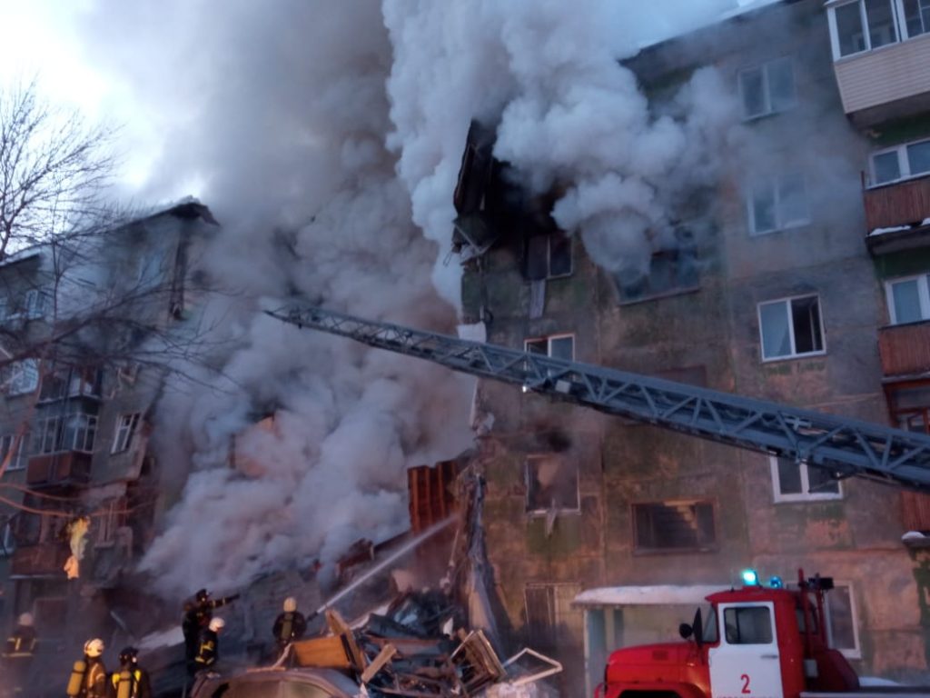 Взрыв в пятиэтажке Новосибирска уничтожил 30 квартир, восемь человек  погибло: все подробности трагедии | НДН.Инфо