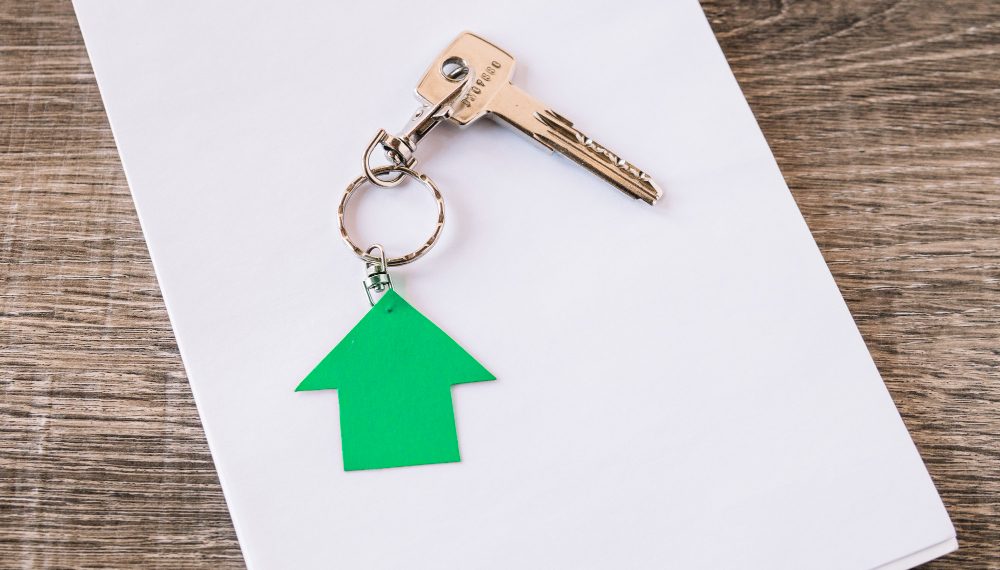 Названо количество безипотечных сделок купли-продажи квартир в Сбере