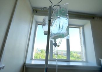 «Произошел отек мозга»: ученица второго класса скоропостижно скончалась в Новосибирске