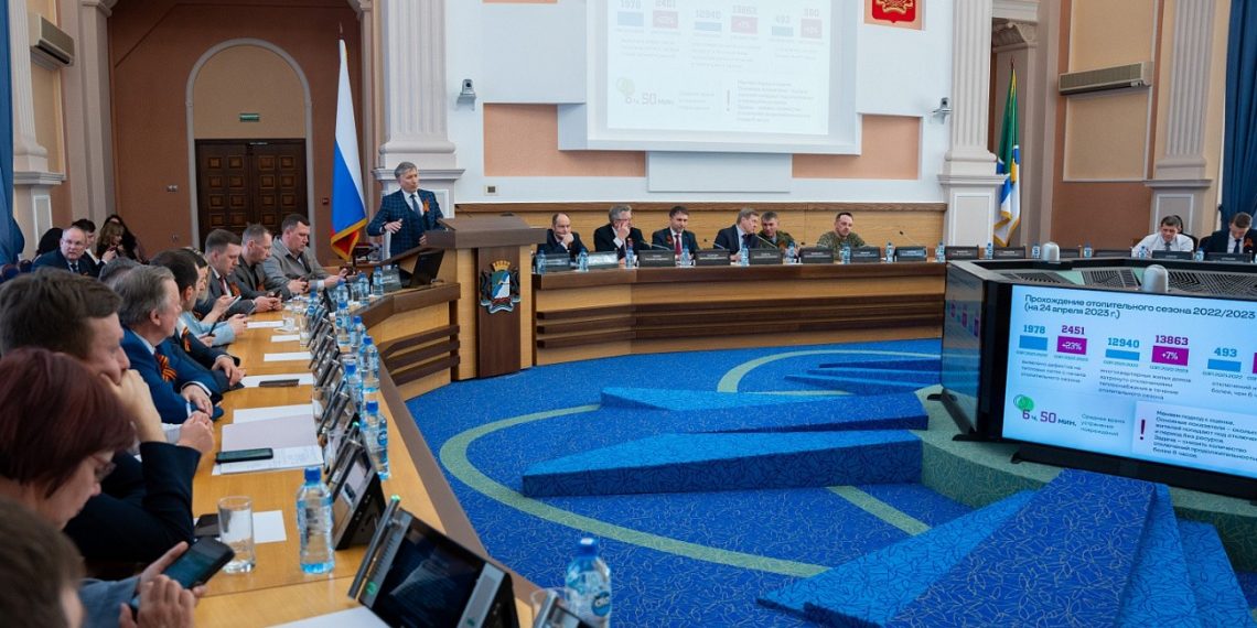 Директор Западно-Сибирского филиала СГК рассказал депутатам о начале модернизации теплосетей в Новосибирске