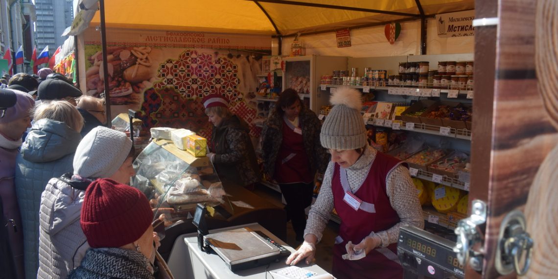 Призрак барахолки: почему любая ярмарка в Новосибирске напоминает сибирский черкизон