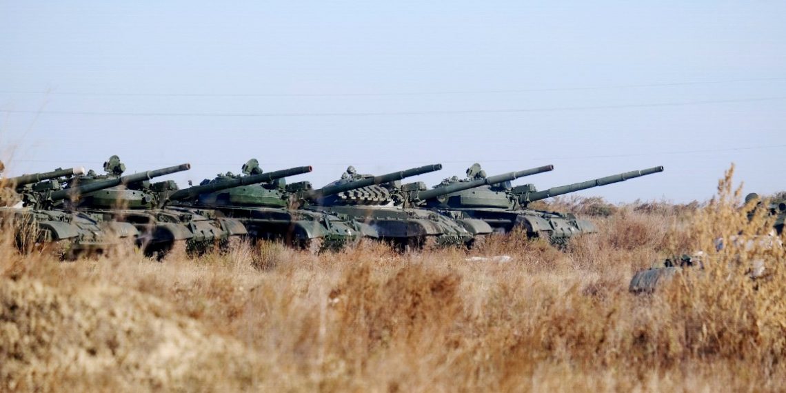 Новосибирские контрактники получат 295 тысяч рублей единовременно