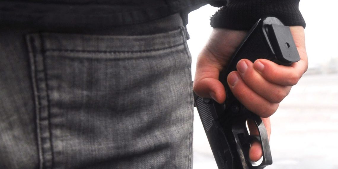 Полицейские прокомментировали инцидент со стрельбой в одной из новосибирских школ