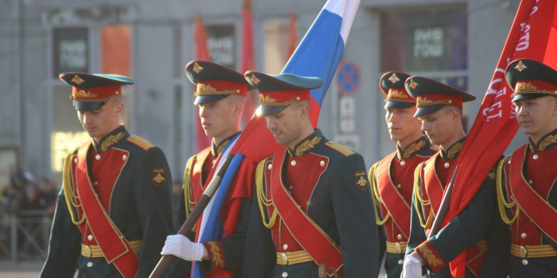 Свыше полумиллиона рублей потратят на праздничный концерт в честь Дня Победы в Новосибирске