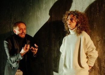 Актер «Старого дома» получил «Золотую маску» за роль Каренина