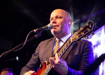 На лидера группы «Несчастный случай» завели уголовное дело после скандала с полицейским в Новосибирске