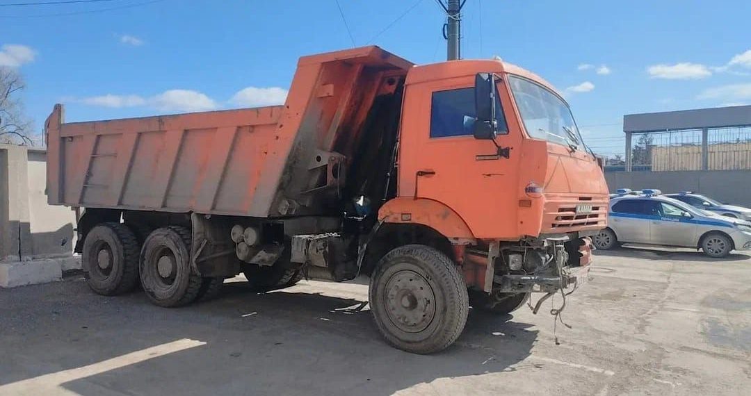 Был пьян: в ГИБДД рассказали подробности о погоне за КамАЗом