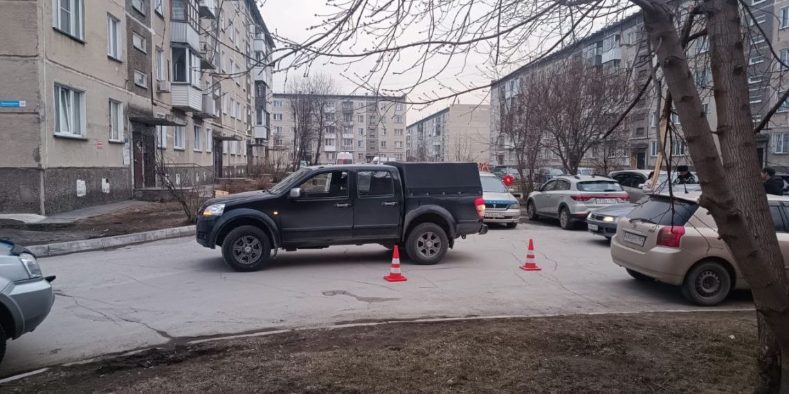 Пикап сшиб первоклассницу на велосипеде в Новосибирске