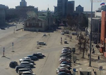 Парковку на площади Ленина закроют для новосибирцев