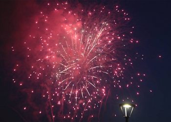 Ночной салют в честь Дня космонавтики запустят в Новосибирске