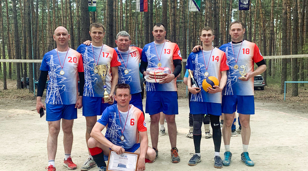 Победа к юбилею: сборная АО «РЭС» заняла 1 место на волейбольном турнире среди ресурсоснабжающих организаций
