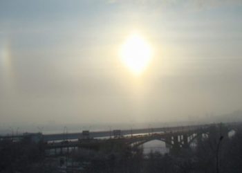 Магнитная буря окутает Новосибирск в канун Дня Победы