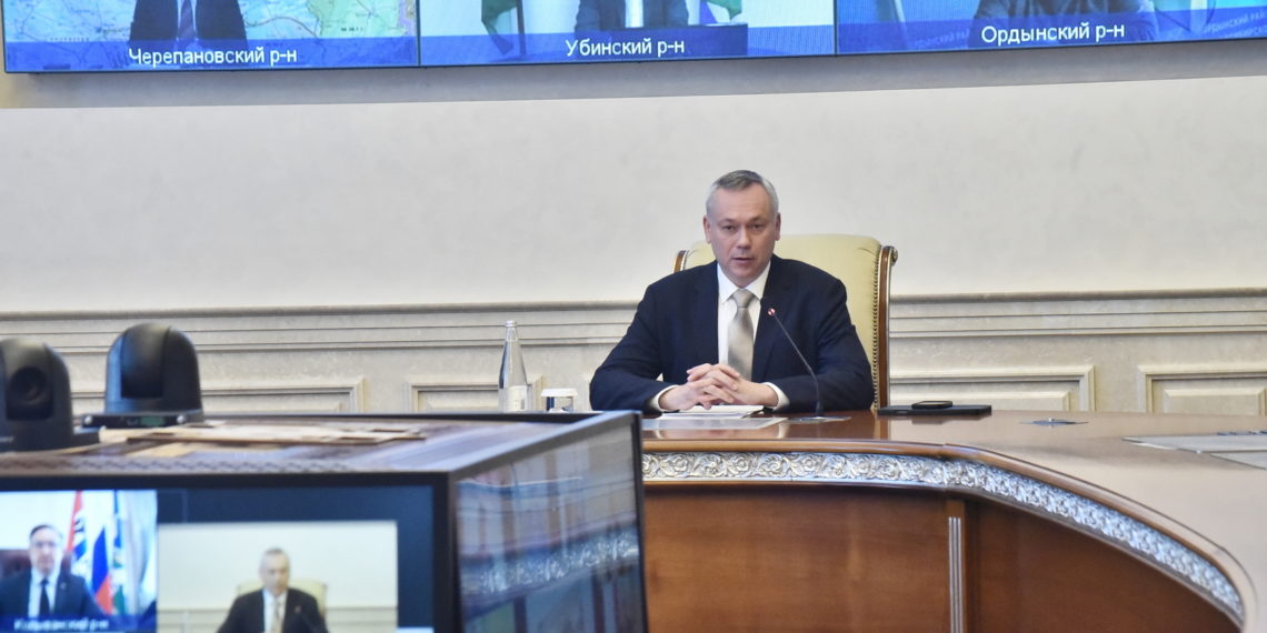 Губернатор поставил задачу повысить культуру производства при ремонте тепловых сетей