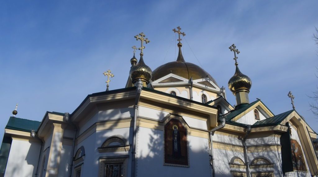 Несколько улиц в центре Новосибирска перекроют из-за крестного хода