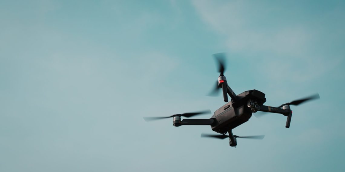 Источник: беспилотник с камерой упал на территорию авиазавода в Новосибирске