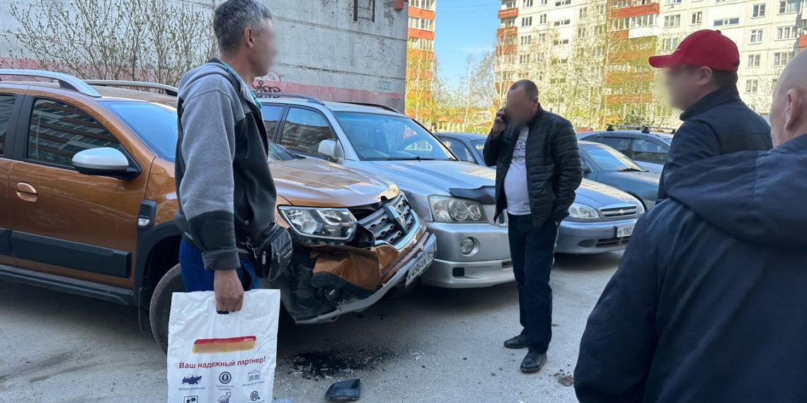 Пьяный водитель врезался в три автомобиля и быстро уехал с места ДТП в Новосибирске