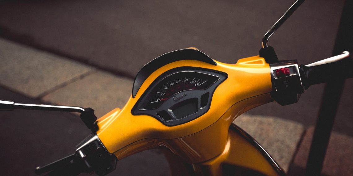 Безработный сибиряк заработал 25 тысяч с продаж несуществующих мопедов