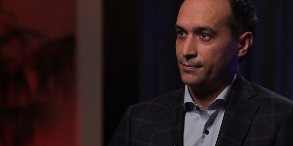 Главу научного центра «Вектор» уволили в связи с утратой доверия