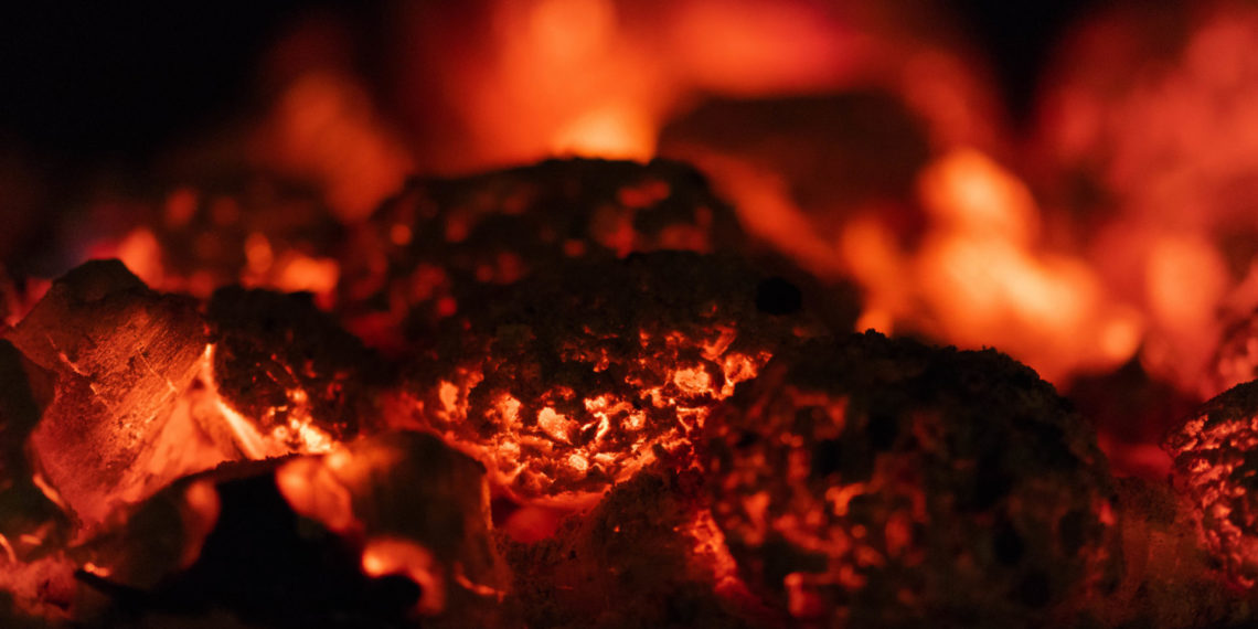 Добыча и продажи антрацита и металлургического угля в России