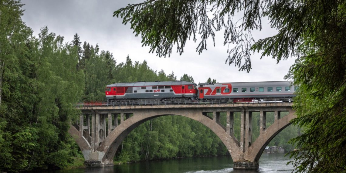 Под Новосибирском осудят сотрудников РЖД за сдачу 7 тонн металлолома