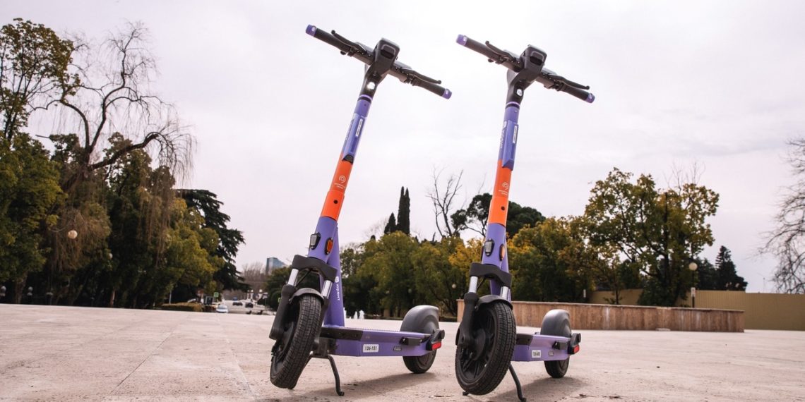 Самокаты Urent пропали из Новосибирска после скандалов с мэрией