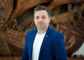 Константин Яковлев занял должность главного режиссера театра «Глобус» в Новосибирске