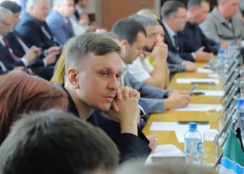 Прокуратура заблокировала страницу новосибирского депутата Антона Картавина