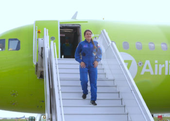 Космонавтка Анна Кикина прилетела в Новосибирск для празднования Дня города