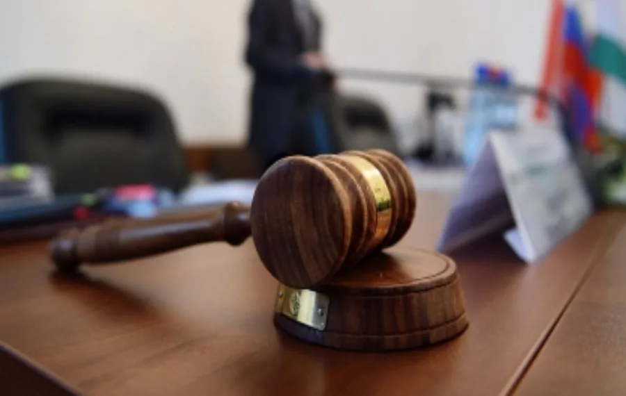 Суд снизил штраф экс-главе Института горного дела Андрею Кондратенко и двум его подчинённым