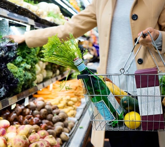 Кражи в российских магазинах выросли на 20%