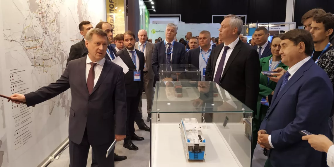 Анатолий Локоть рассказал помощнику президента РФ Игорю Левитину о перспективах дорожно-транспортной инфраструктуры Новосибирска