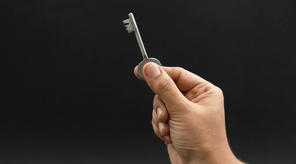 Клиенты Сбера заключили первую в Сибири сделку с использованием сервиса «Госключ»