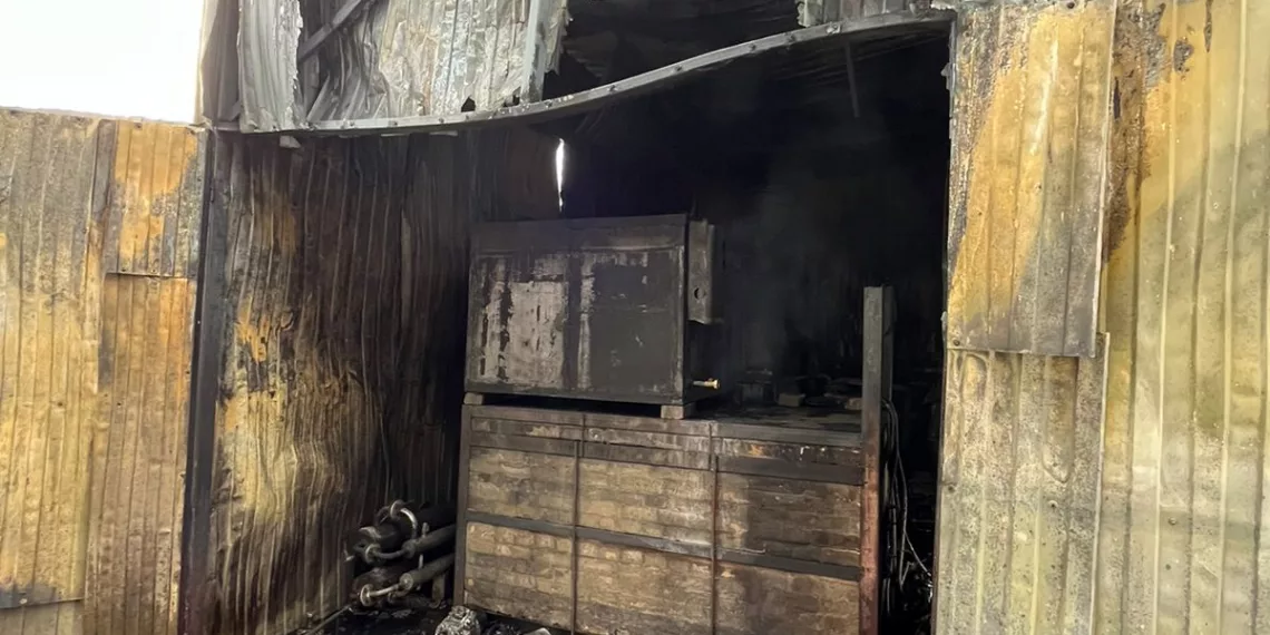 СК проведет проверку после пожара на складе с дизельным топливом