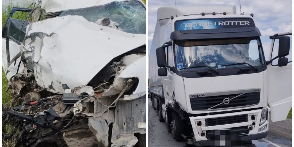 Под Новосибирском Toyota протаранила встречную фуру: водитель погиб, среди пострадавших дети