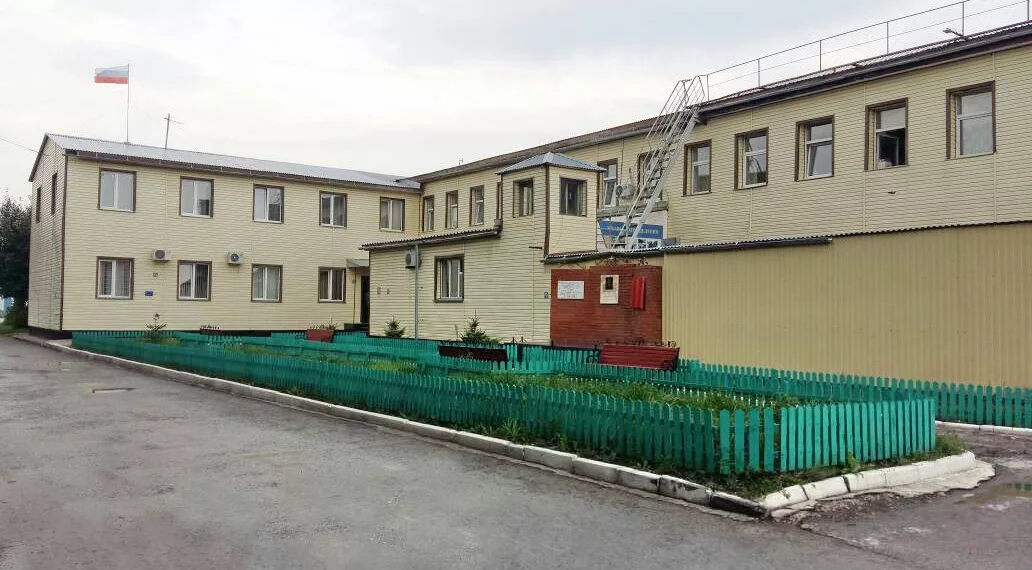 Новосибирскому рецидивисту грозит 4 года тюрьмы за побег из колонии-поселения