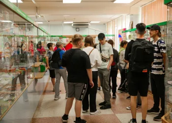 Член Общественной палаты и директор Муниципальной аптечной сети отвечает на вопросы новосибирцев в Telegram-канале