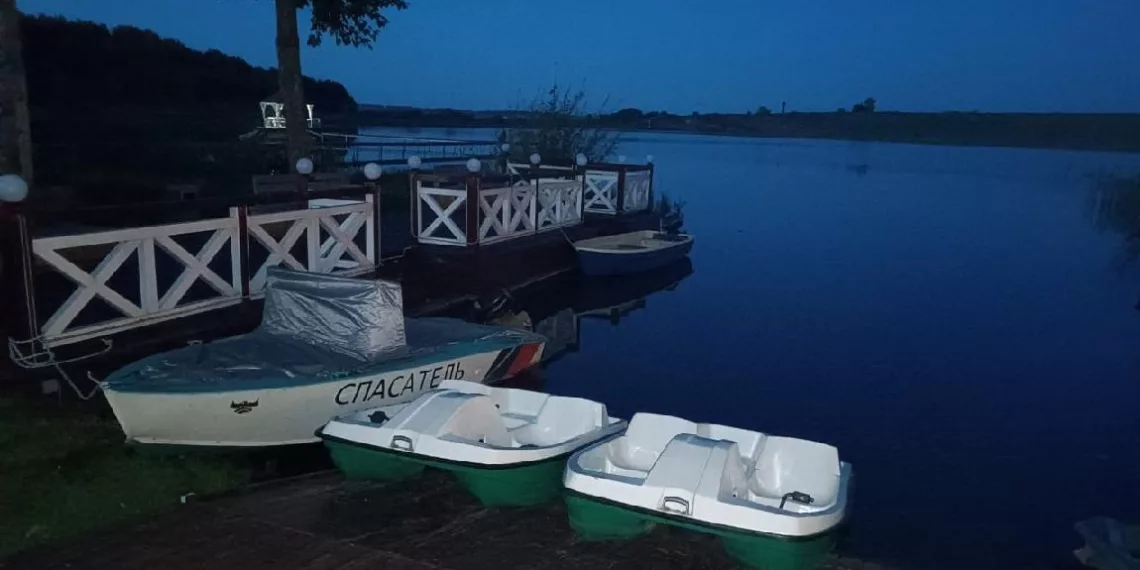 Две девочки впали в кому после катания на тюбе в сибирском регионе 