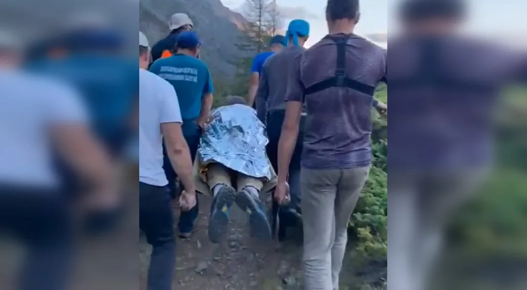 Парапланерист из Новосибирска потерпел крушение в горах Алтая