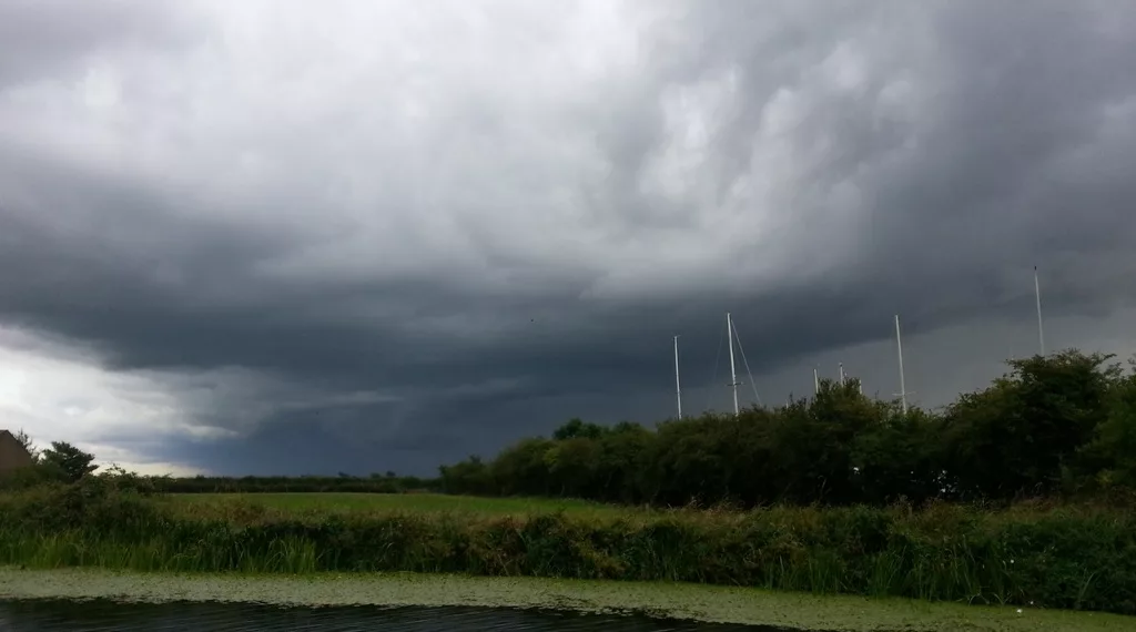 Пасмурная и прохладная погода ждет новосибирцев с 16 по 18 августа