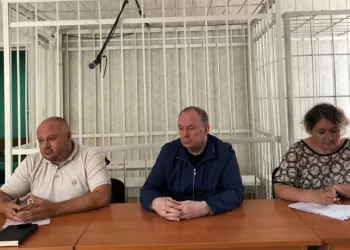 Дело Лаптева: в Новосибирске начался суд над областным депутатом и бывшим сенатором