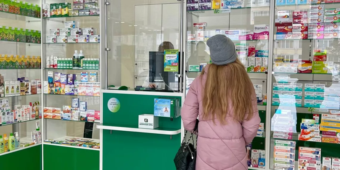 Россиян предупредили об исчезновении около 200 препаратов с рынка