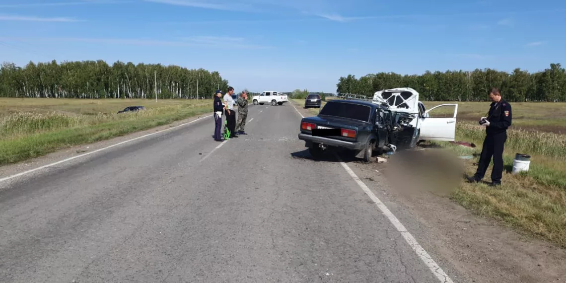 Водитель вылетел на встречку и лишил жизни троих под Новосибирском