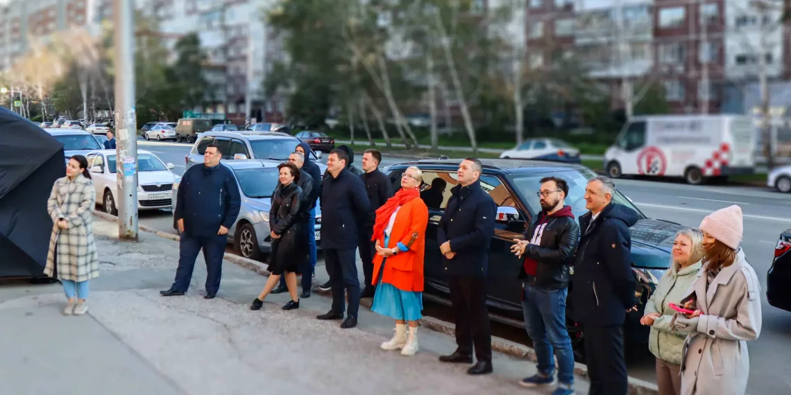 Граффити про энергетиков появились в Новосибирской области в честь 90-летия электросетей