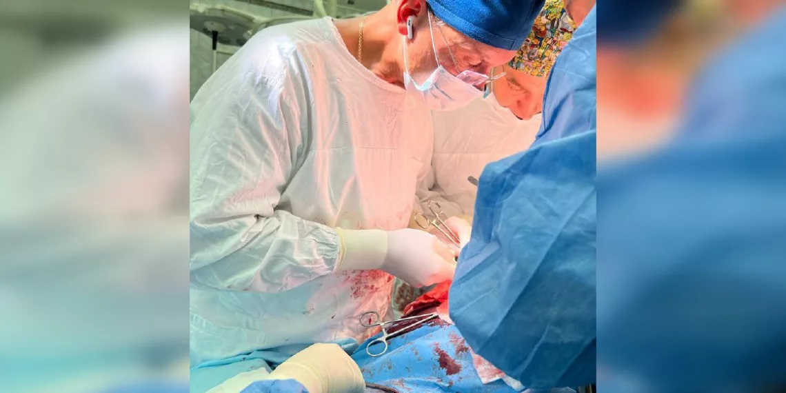 Новосибирские врачи удалили пациентке редчайшую опухоль поджелудочной железы