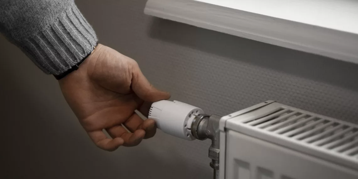 В Сузуне могли не включить отопление из-за неисправности тепловой сети