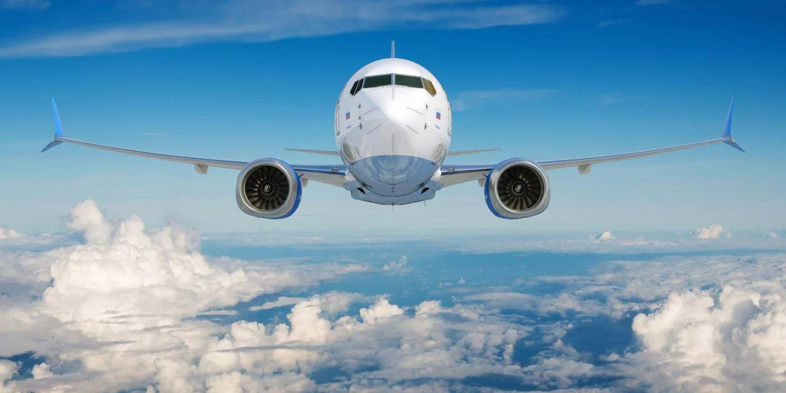 Авиакомпания «Победа» может ввести продажу снеков у себя на борту