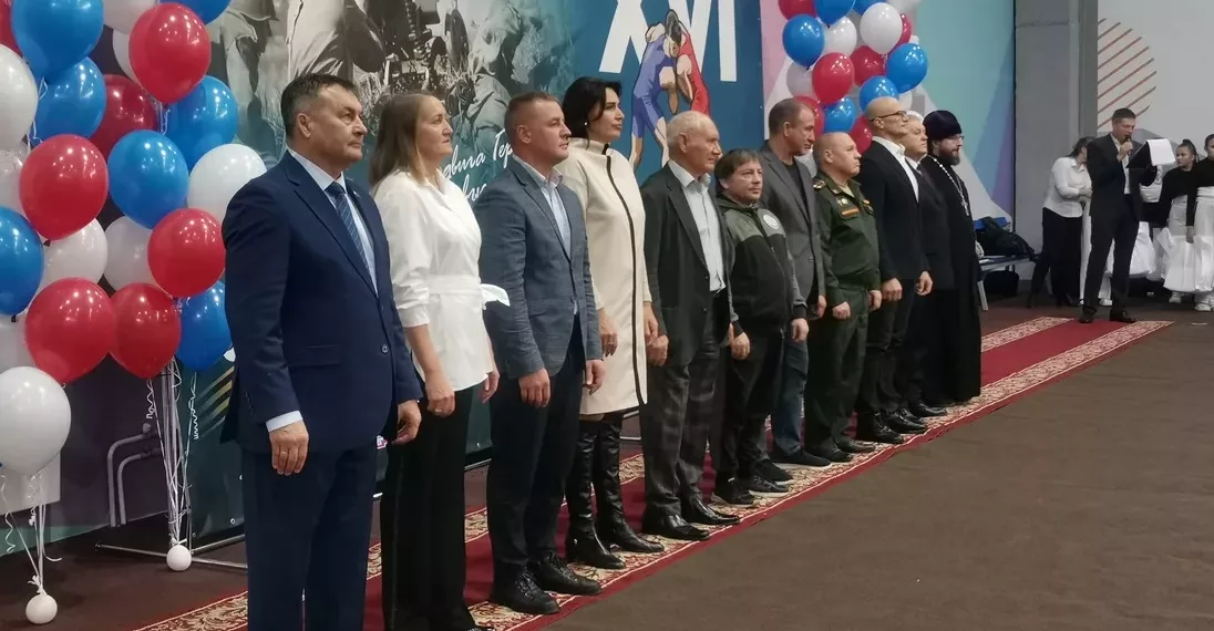 Юные борцы сразились в Новосибирске на турнире «Центр державы»