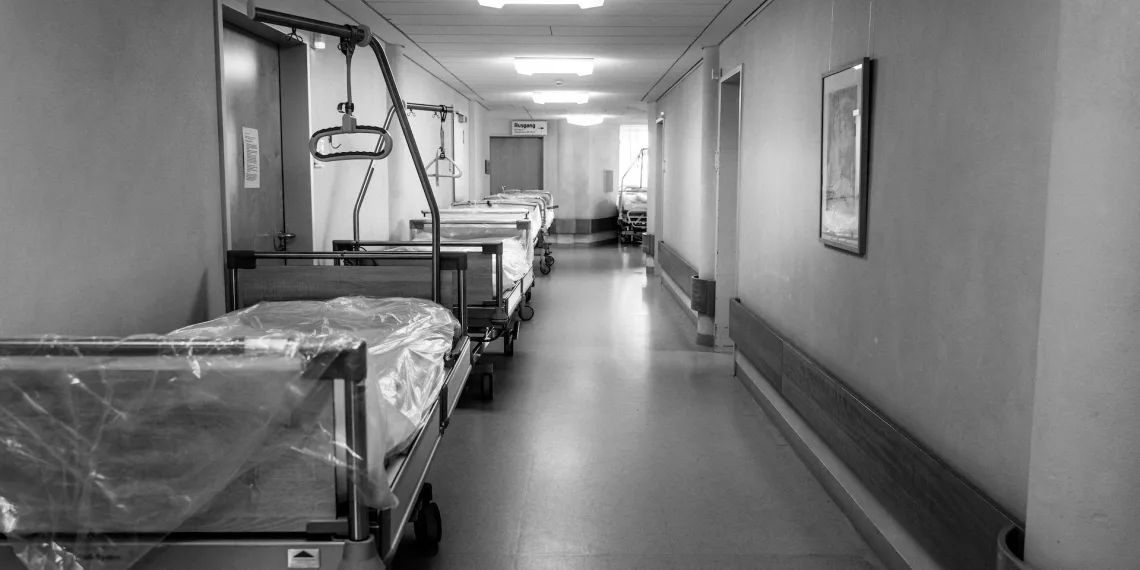 СМИ: опасный пациент сбежал из новосибирской психбольницы